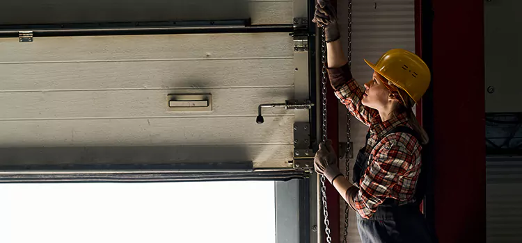 Addressing Common Garage Door Stoppage Issues in Palm Coast, FL